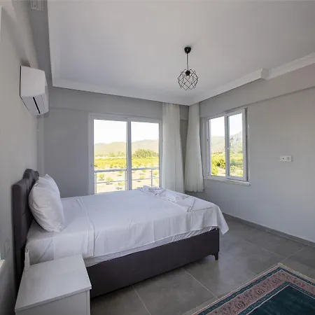 Villa Dogakent 1 *