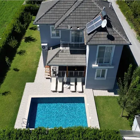 Villa Dogakent 1 *
